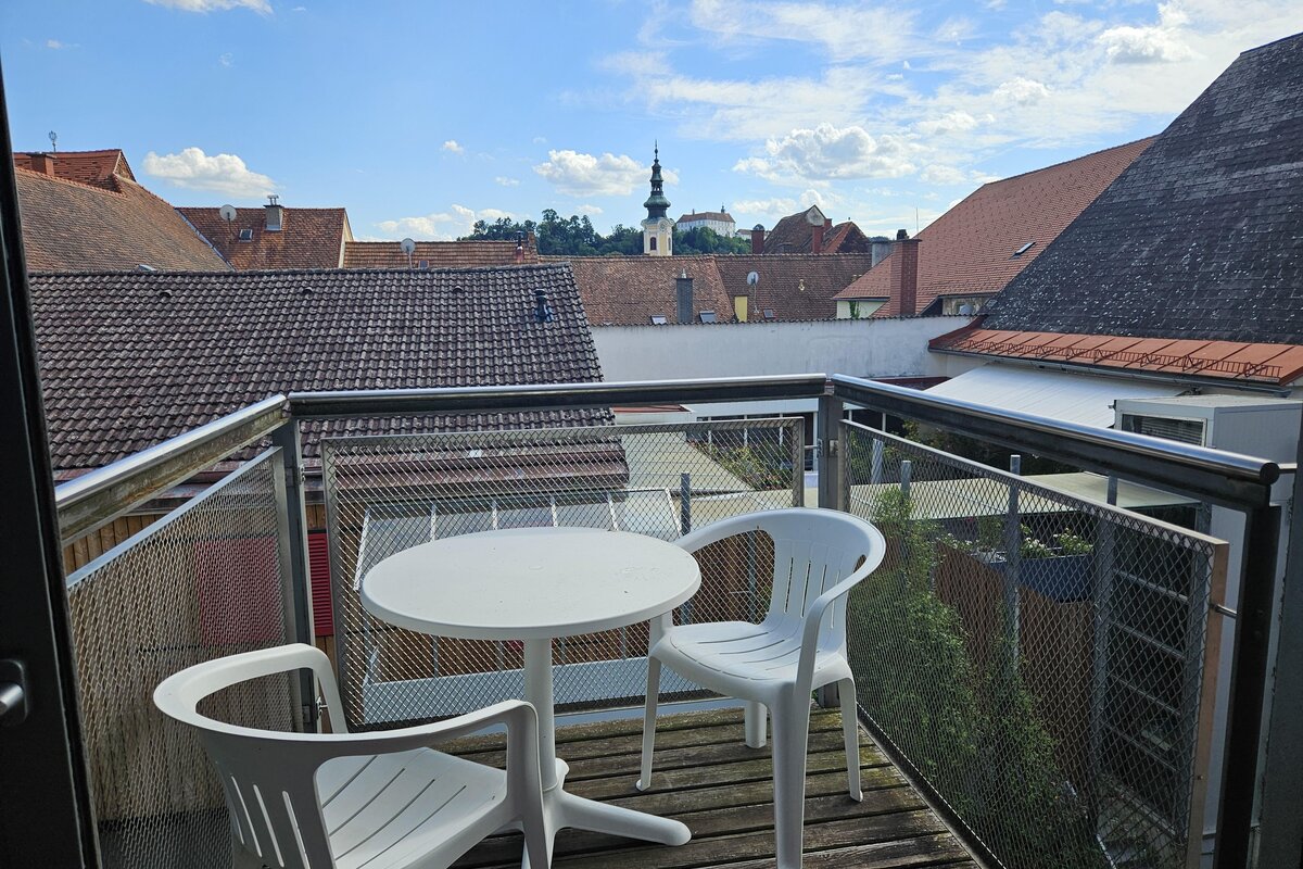Blick aus dem Provianthaus in Richtung Altstadt von Bad Radkersburg