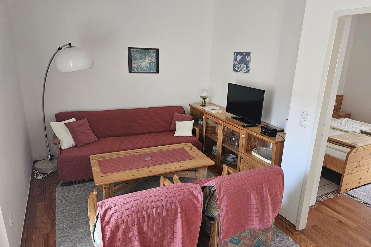Heller Wohnbereich der Wohnung im Provianthaus zu Bad Radkersburg